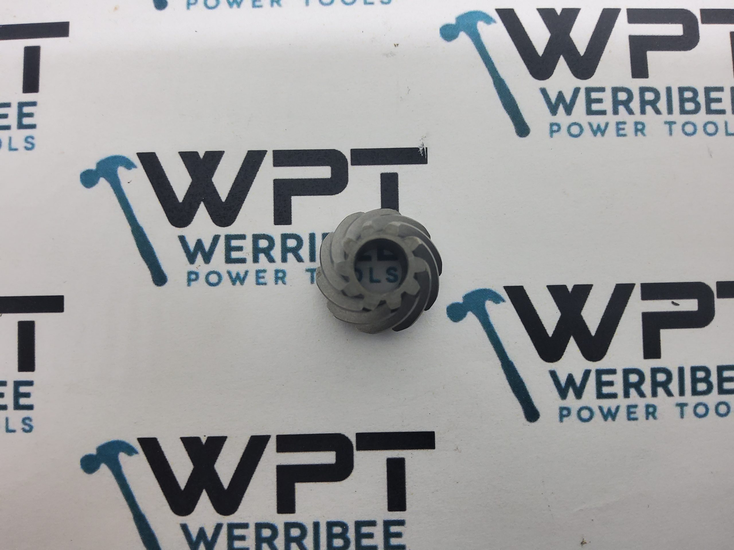 Makita Spiral Bevel Gear 227545-5 - Image 2